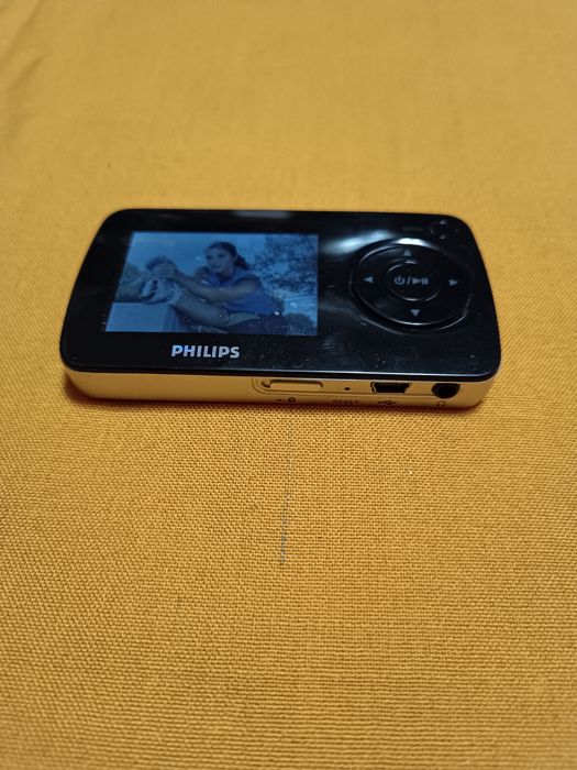 МП 3 плеер Philips GoGear 4 gb.