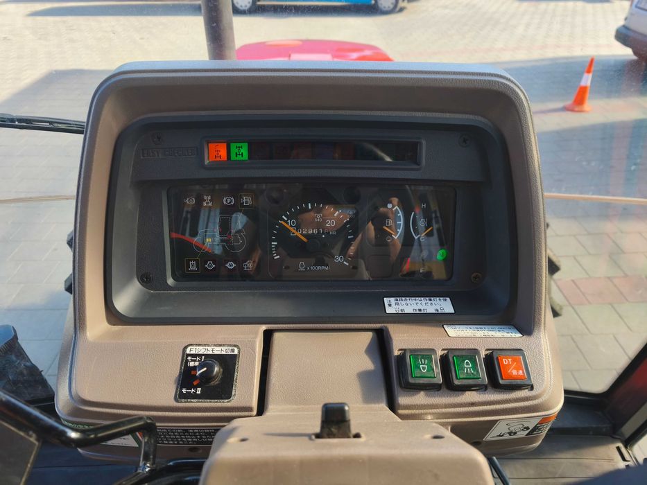 Японський трактор Кубота Kubota M-90