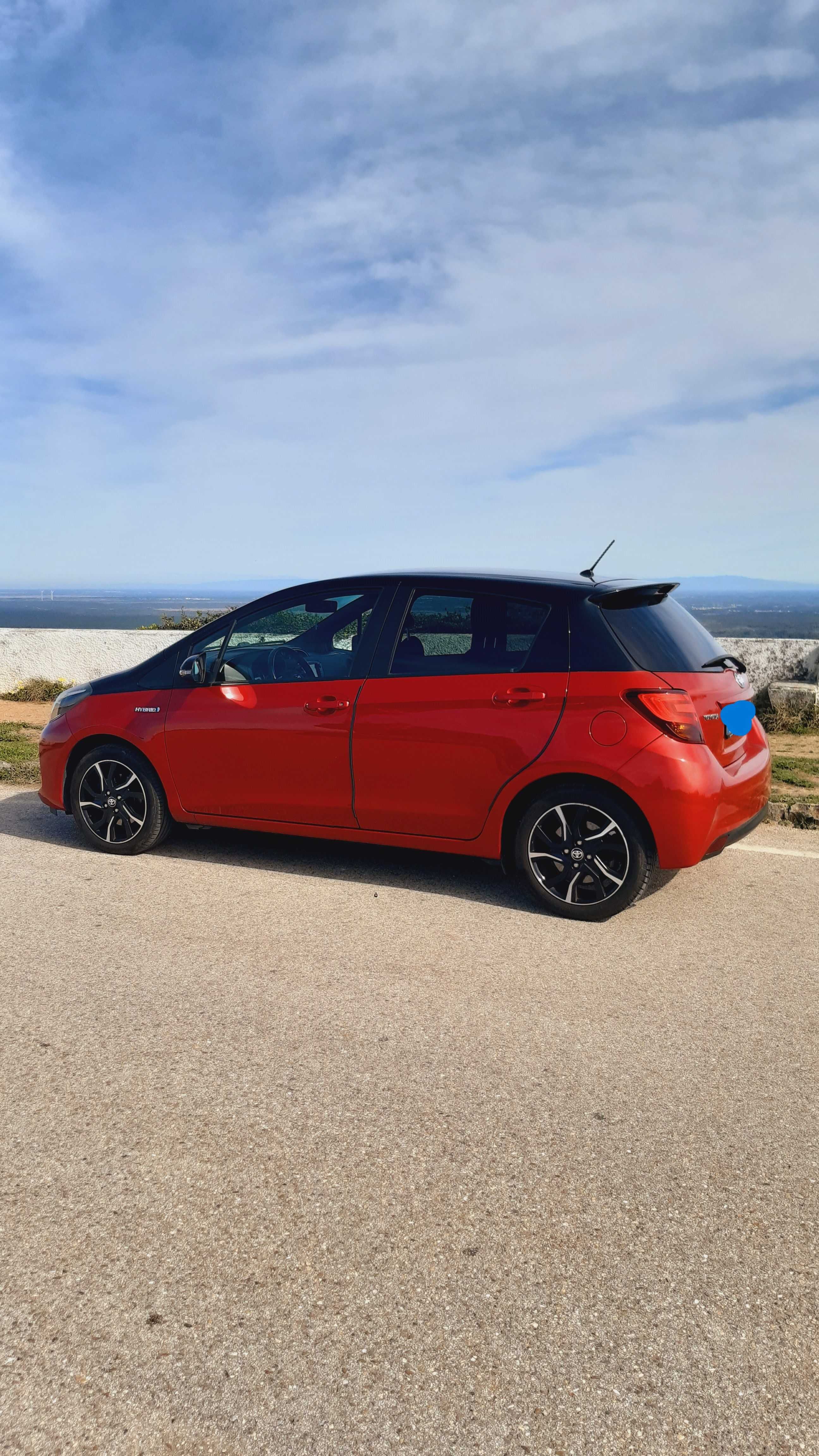 Toyota Yaris Hybrido 1.5 HSD SQUARE