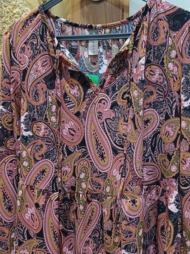 Vestido de inverno para mulher.