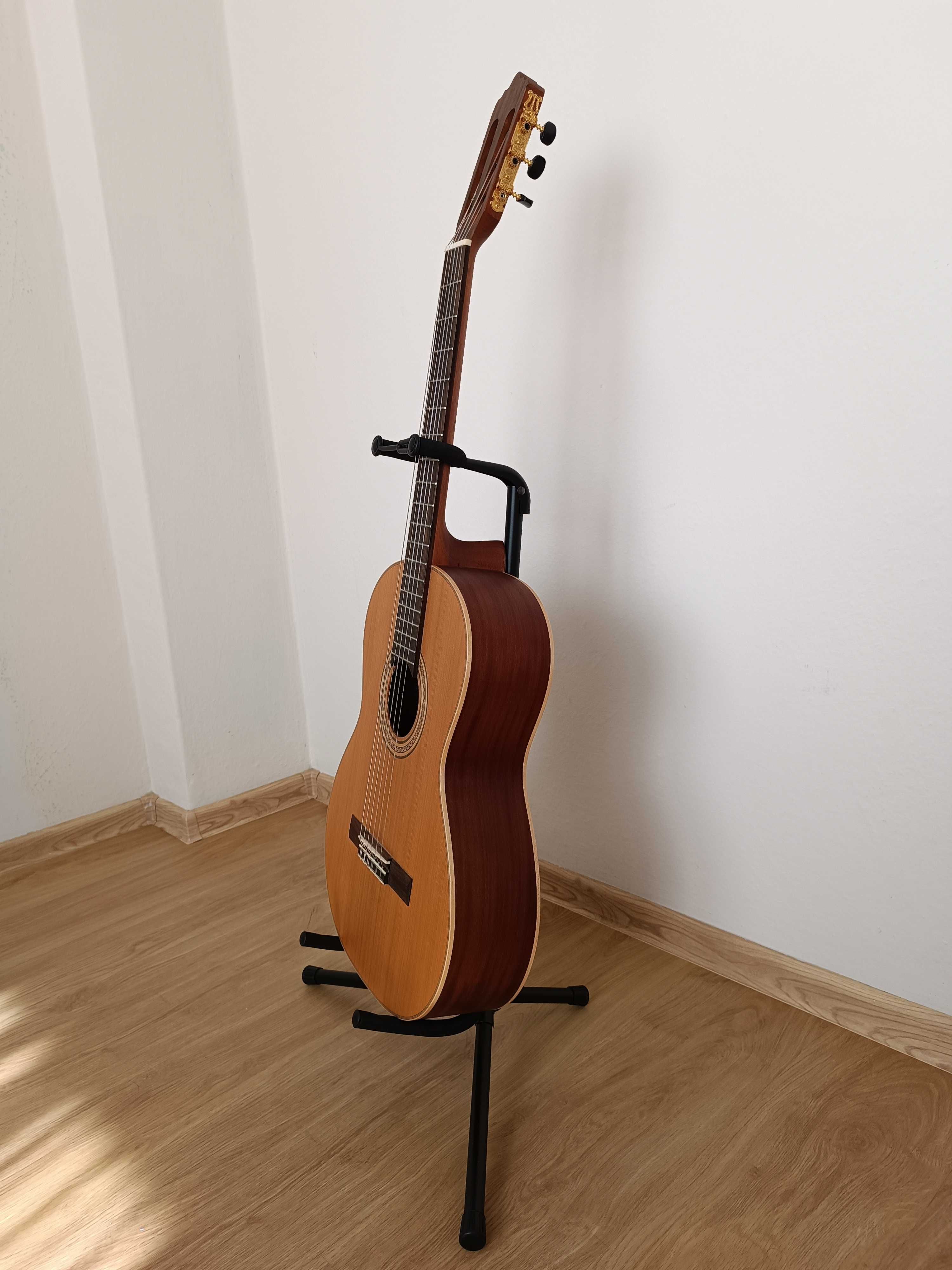 Gitara klasyczna La Mancha Rubi z pokrowcem Ever Play