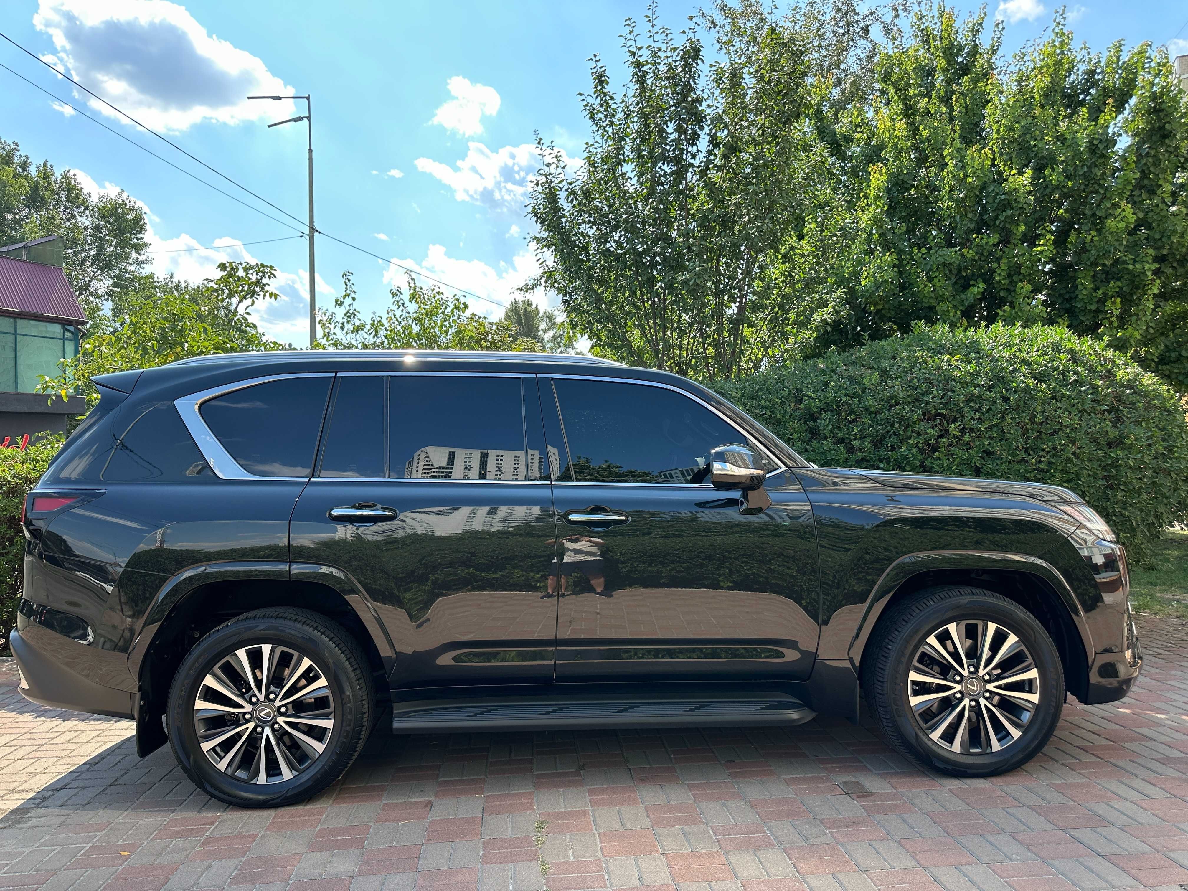 Lexus 500d Luxury