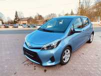 yaris hybryda rok2014 pój 1.5 przeb 136 tys zadbana bez wkładu