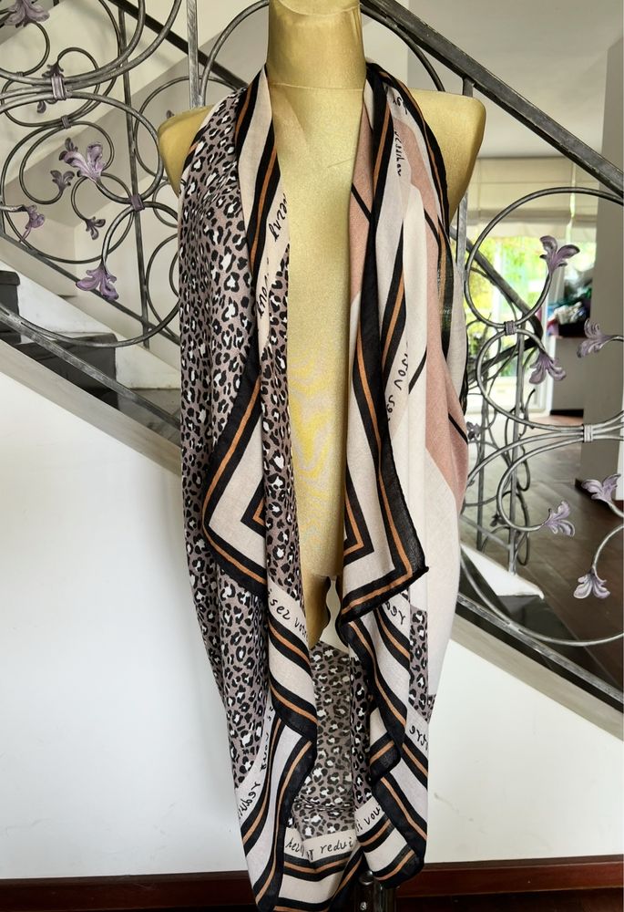 Chusta szal pareo sarong z lnu len 180 cm x 90 cm lato wakacje plaża