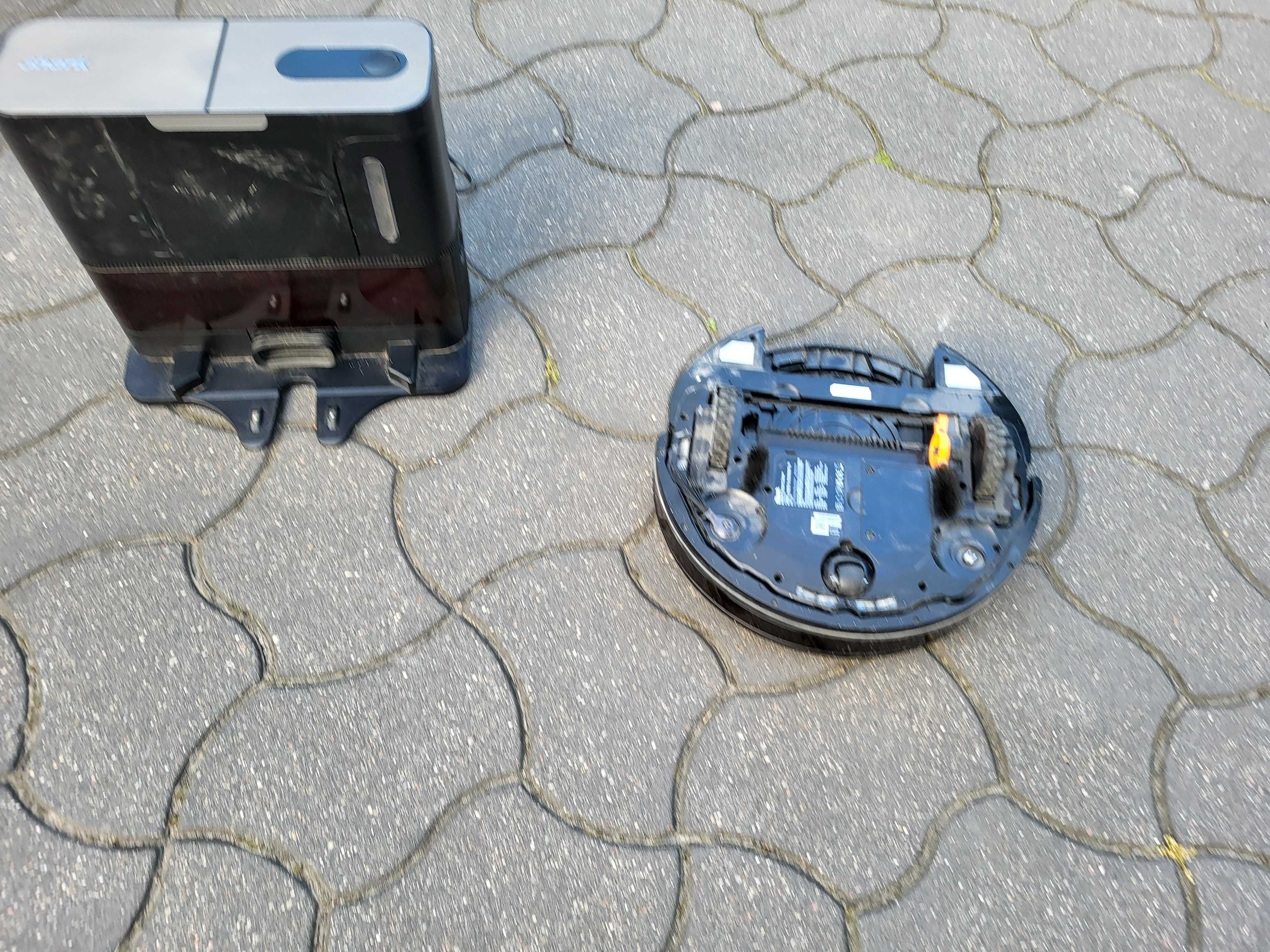 Robot sprzątający ze stacją odsysającą Shark Power Vacuum cleaner moc