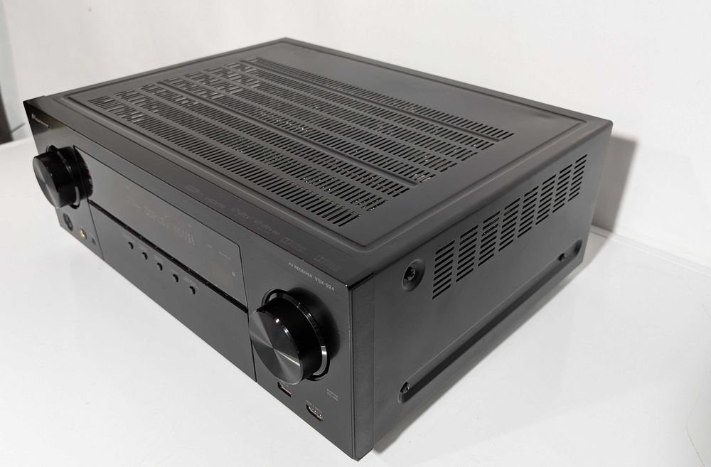 7.2 Ресивер Pioneer VSX-924,має 150 Вт/канал/HDMI/Bluetooth/4K/USB/ARC