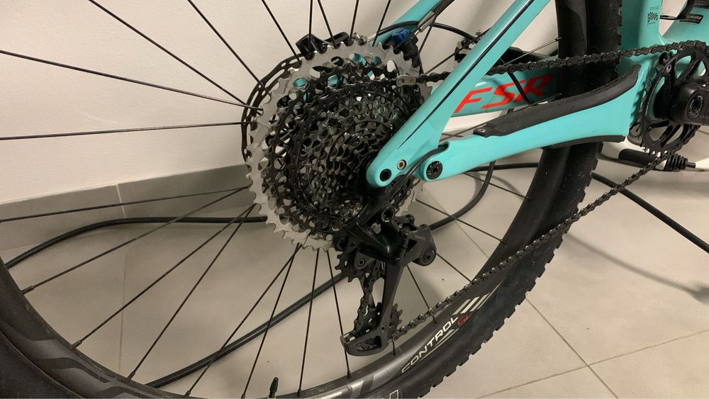 Specialized S-WORKS EPIC FSR World Cup