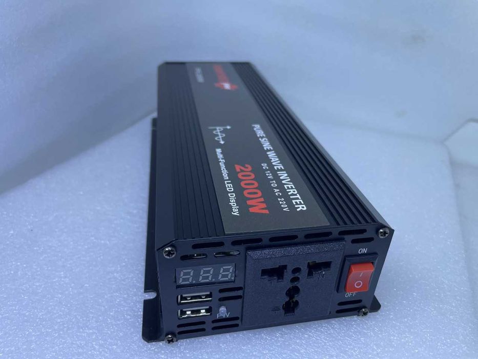 Преобразователь авто инвертор Power 12V 220V 2000W c функц/ плав пуска