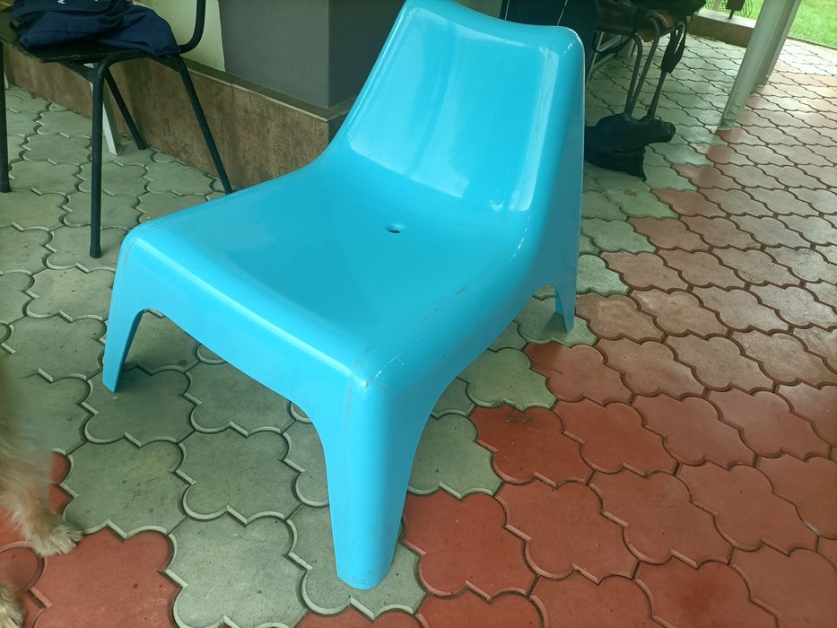 Krzesło ogrodowe IKEA Vago niebieskie