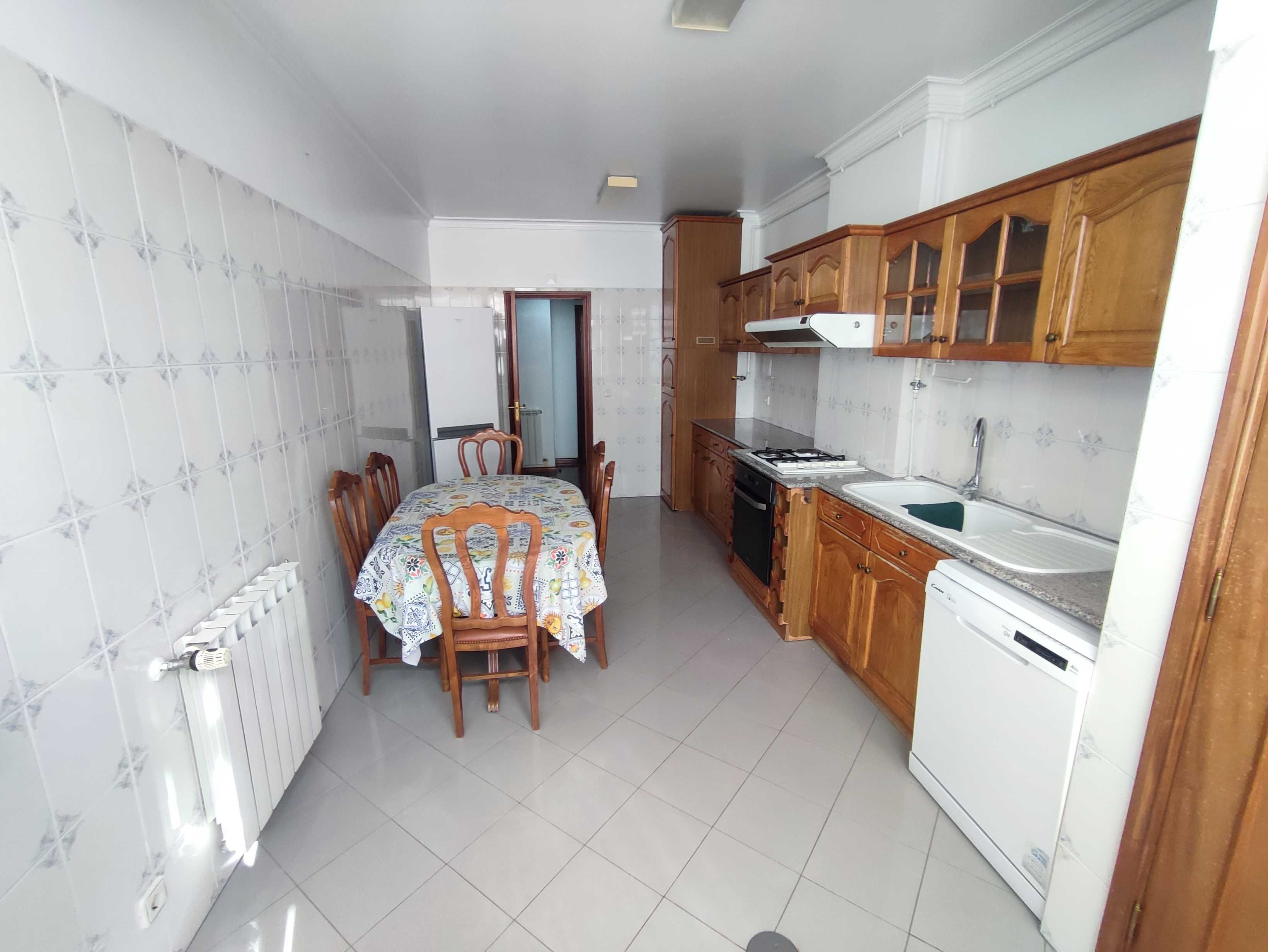 apartamento T3 para arrendar