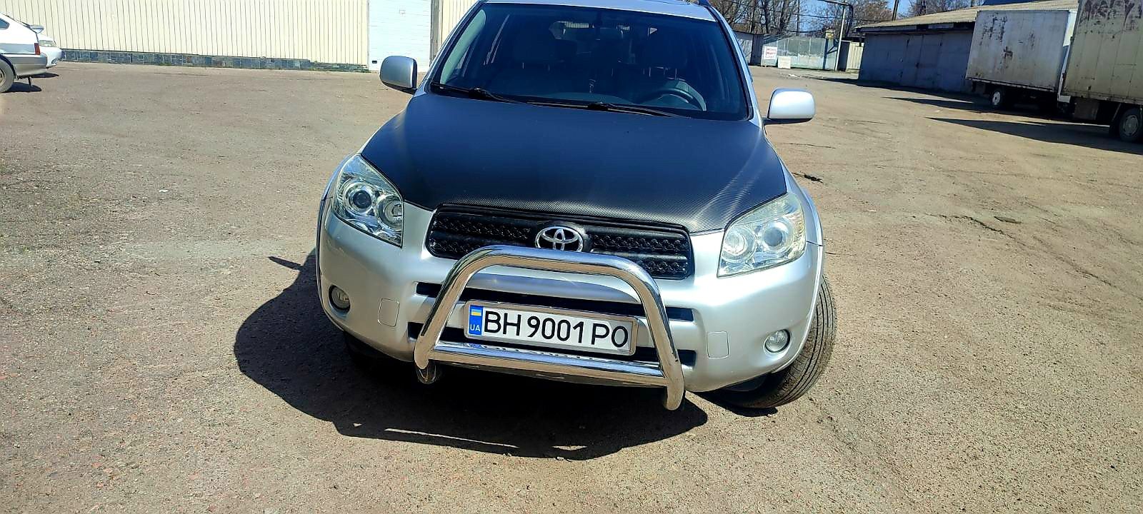 Toyota RAV4 2006 2.4 газ/бенз Лонг long