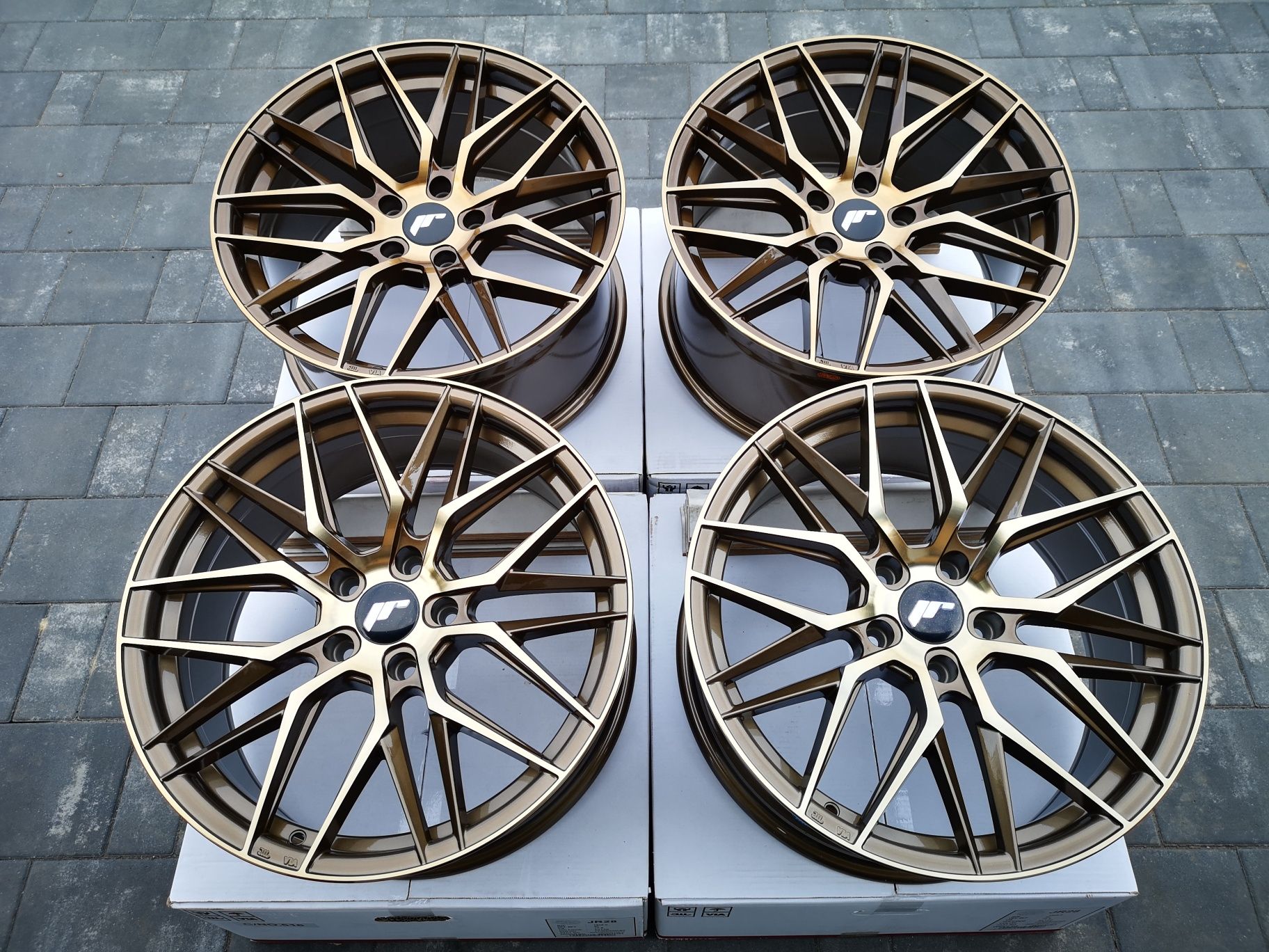 Felgi Japan Racing JR28 19" 19x8,5 19x9,5 BMW 3 5 E90 E60 F30 G20 G30