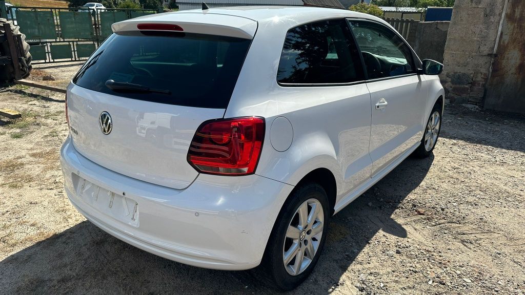 drzwi przednie prawe lewe 3d polo 6r tylna klapa zderzak silnik 1.2