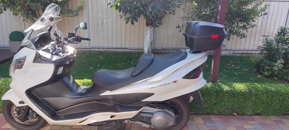 Suzuki Skywave 400