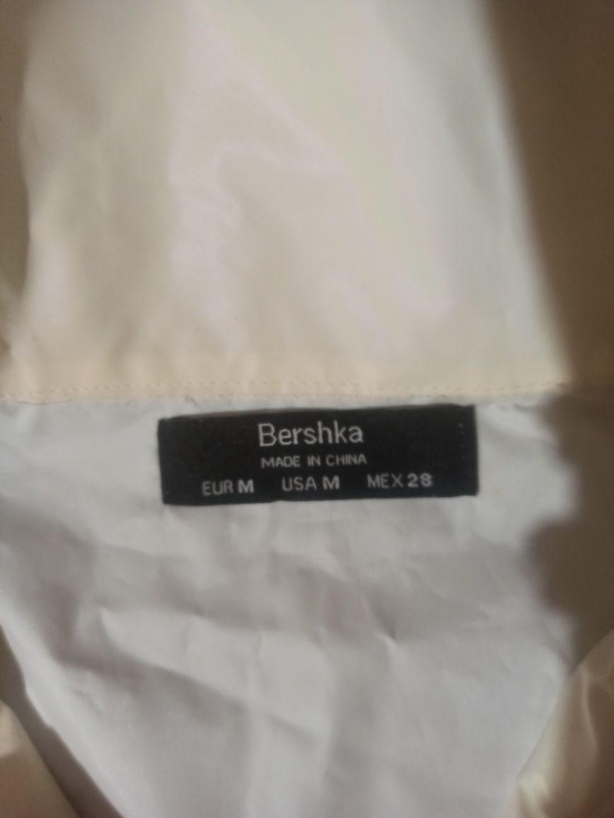 Толстовка Bershka