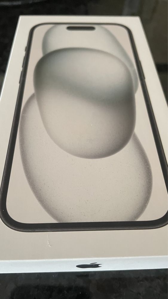 IPHONE 15 - 256 GB - Black - Selado - Nunca aberto