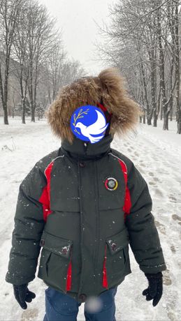 Теплая зимняя детская куртка