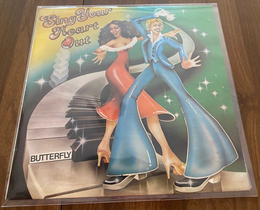 Disco de vinil: Butterfly - Sing Your Heart Out.