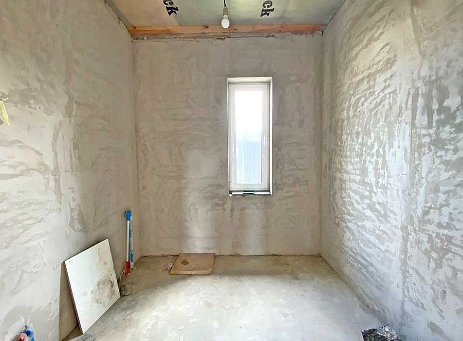 Одноповерховий ОКРЕМИЙ  БУДИНОК  у Лісовій Бучі! Чистове оздоблення!