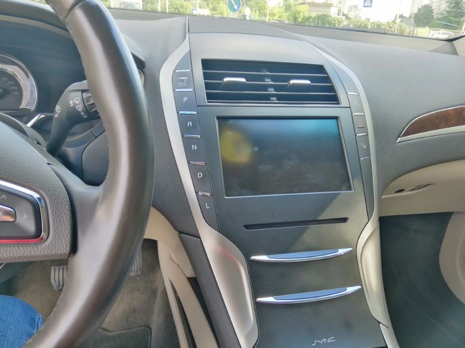 продам Lincoln MKZ Hybrid 2016