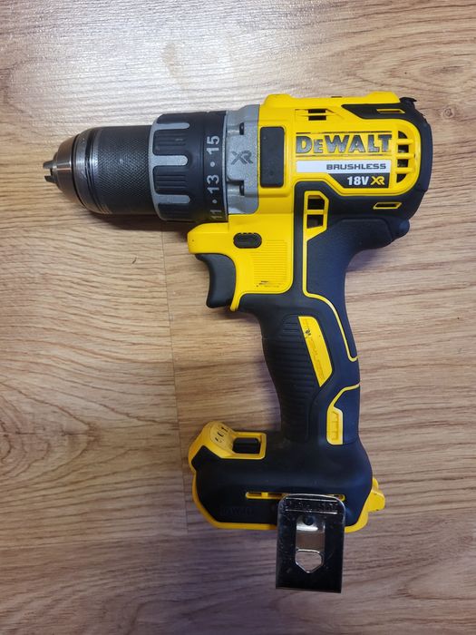 Wiertarko wkrętarka DeWALT DCD791