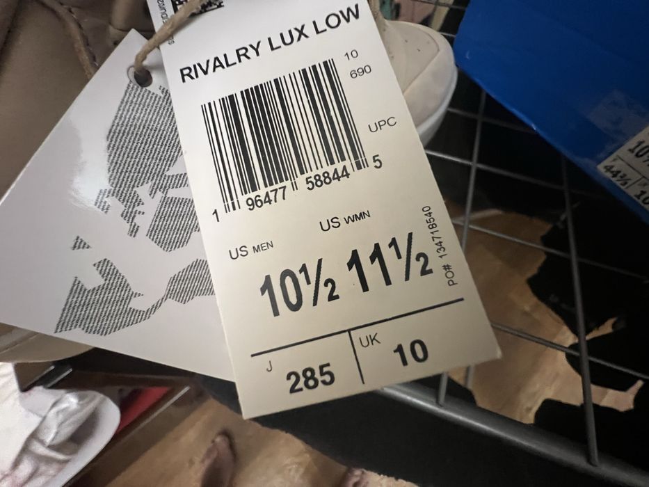 Adidas rivalry lux low