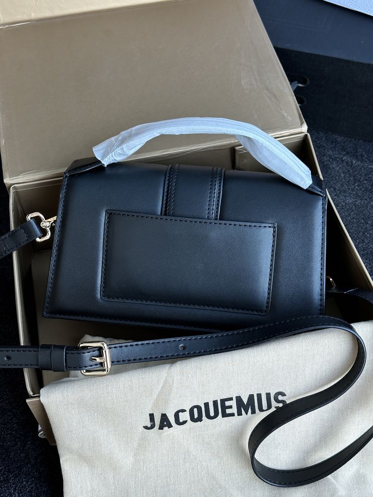 Сумка в стилі Jacquemus Le Grand Bambino Black