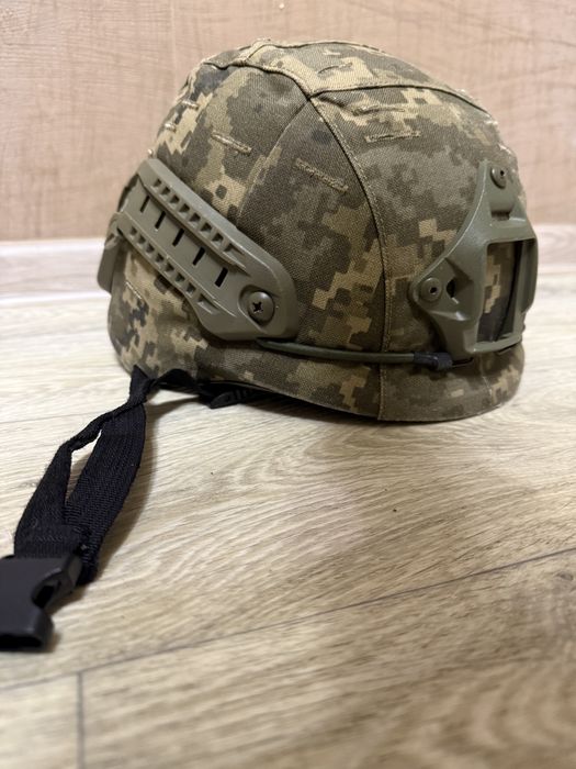 Тактичний шолом, каска
