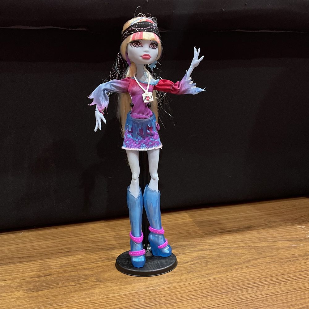 Lalka Monster High Abbey Bominable