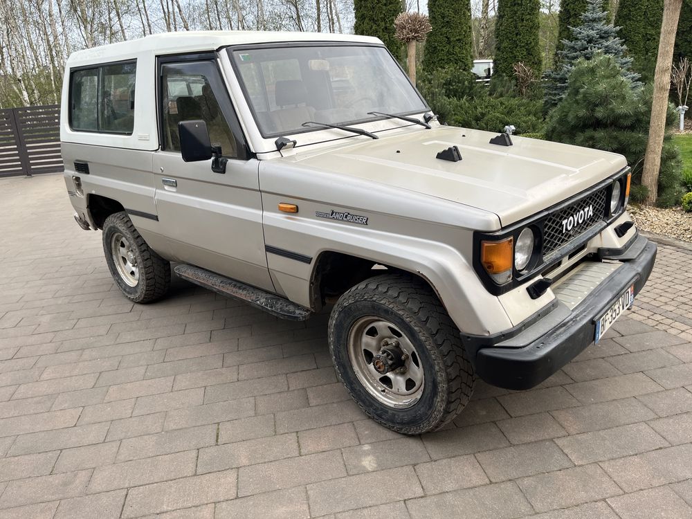 Toyota land cruiser lj73 ful frp