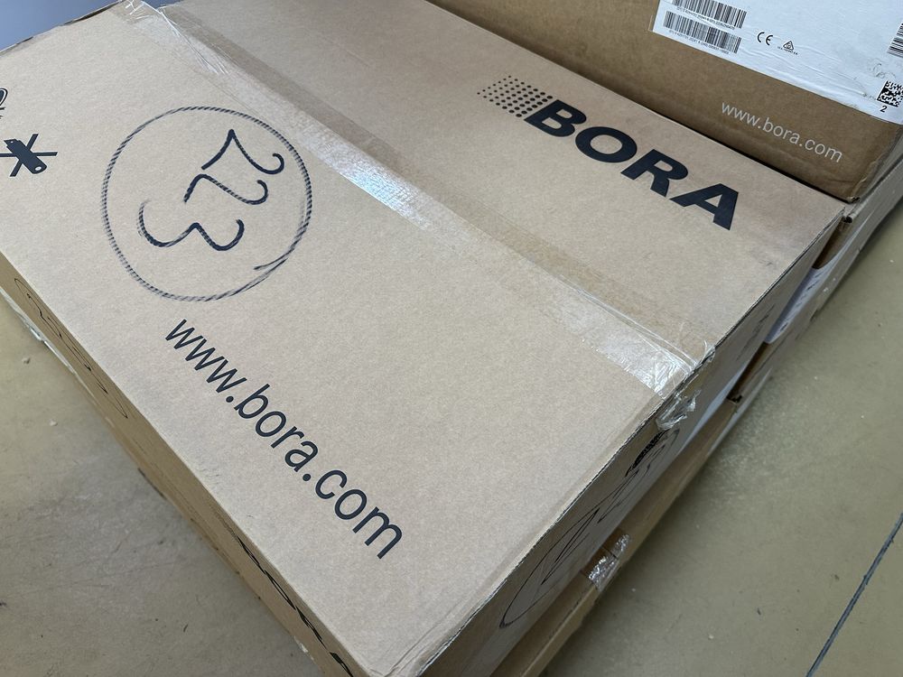 Nowa płyta indukcyjna z okapem Bora Basic BHU, sklep 10 tys.