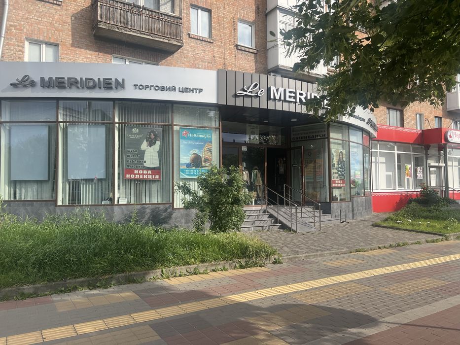 Оренда. Фасад. Центр. 70м. Ярослава Мудрого