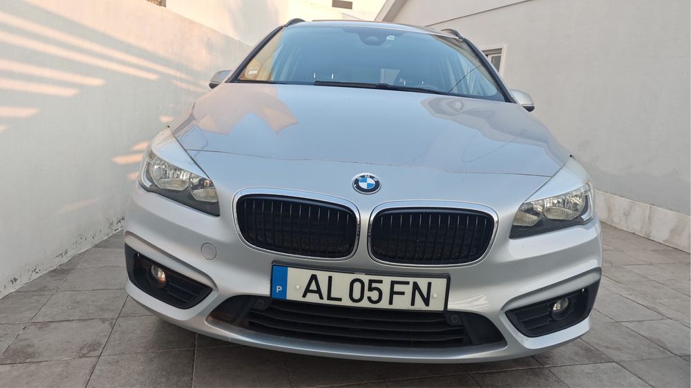 BMW 216 Grand Tourer