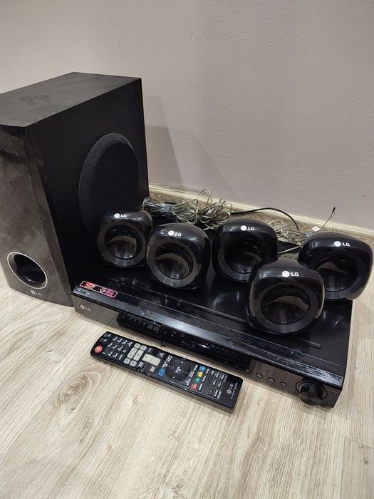 Kino domowe 5.1 LG HB405SU