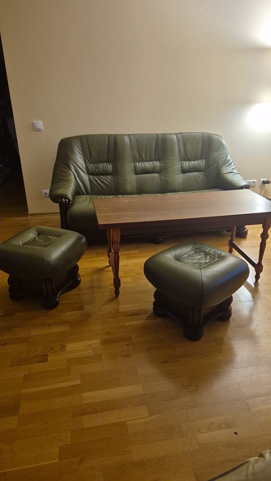 Sofa skóra naturalna drewno mahoń z funkcją spania