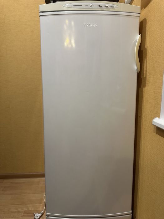 Продам морозильну камеру у відмінному стані