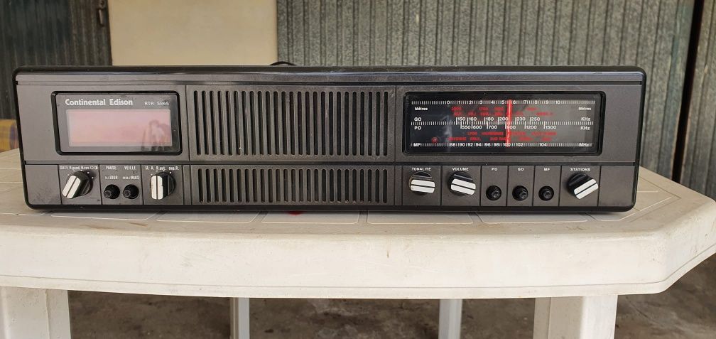 Radio antigo - Continental Edison RTR5865