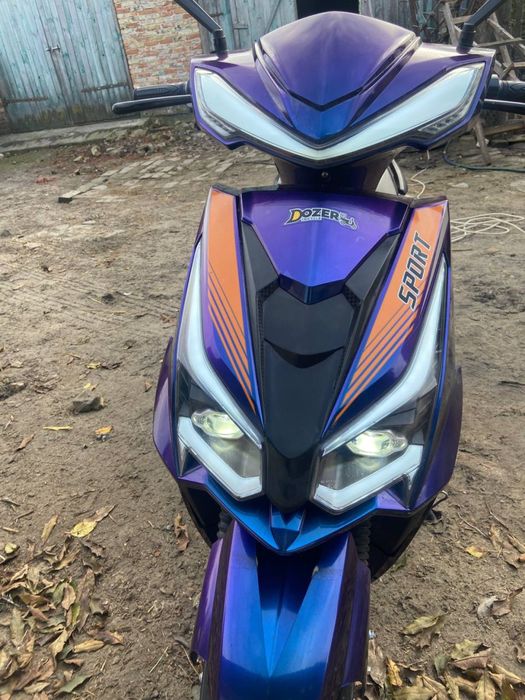 Продаю електро скутер