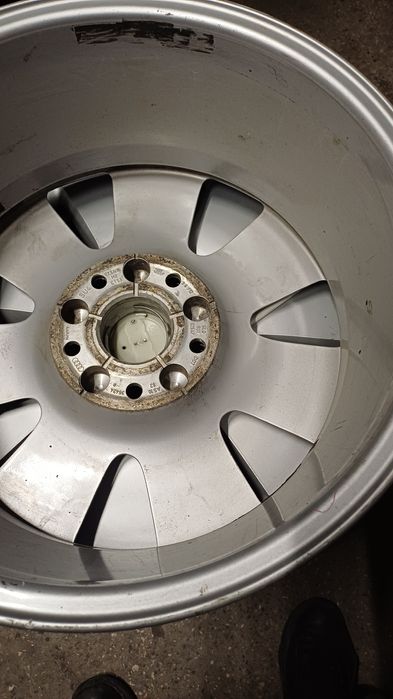 Продам диски r18 ,AUDI