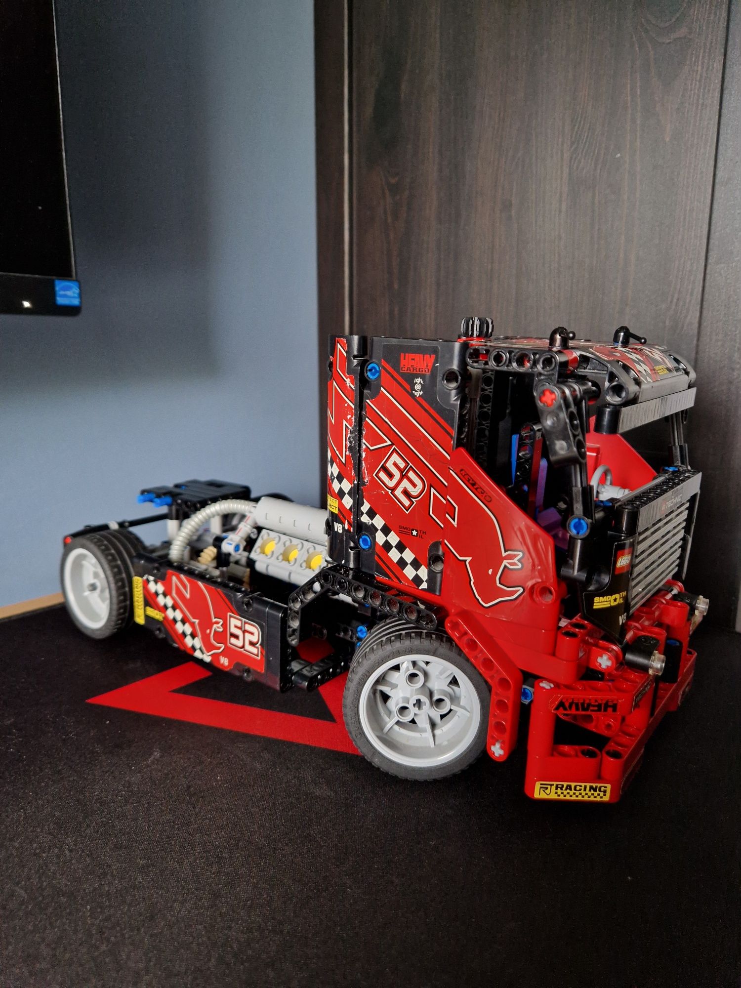 Klocki LEGO Techic 8041 Wyścigowa Ciężarówka Samochód Ciężarowy