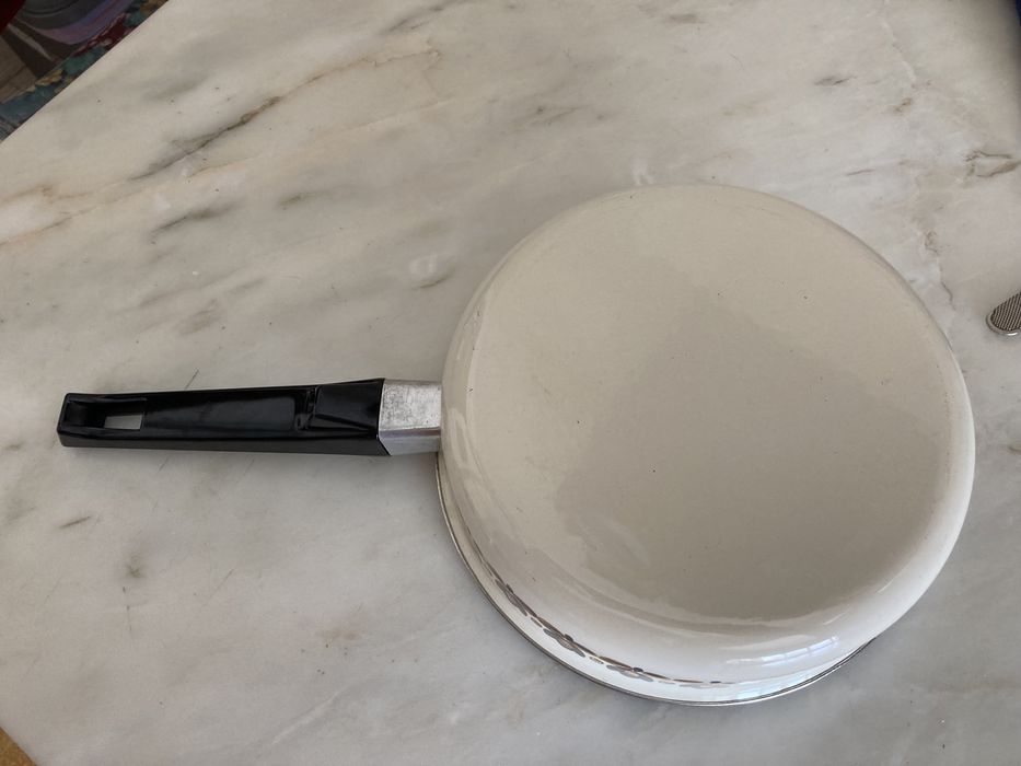 Frigideira/caçarola esmaltada vintage fábrica Águia MDF