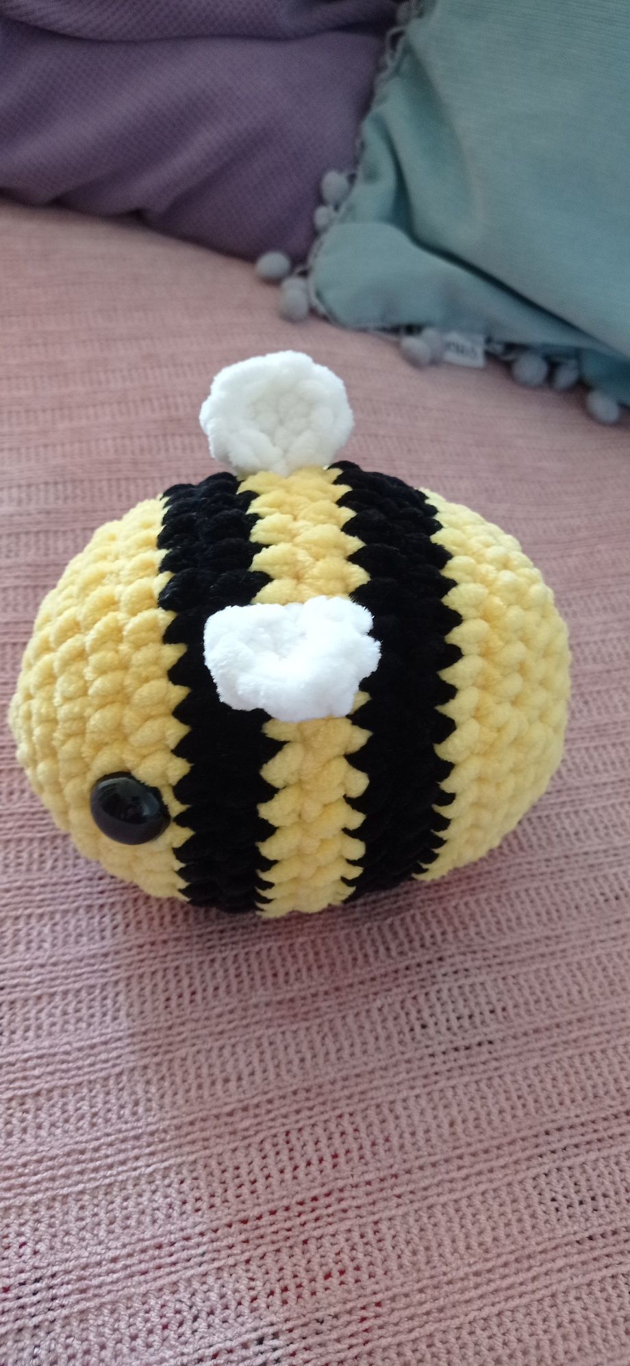 Pszczółka na szydełku handmade