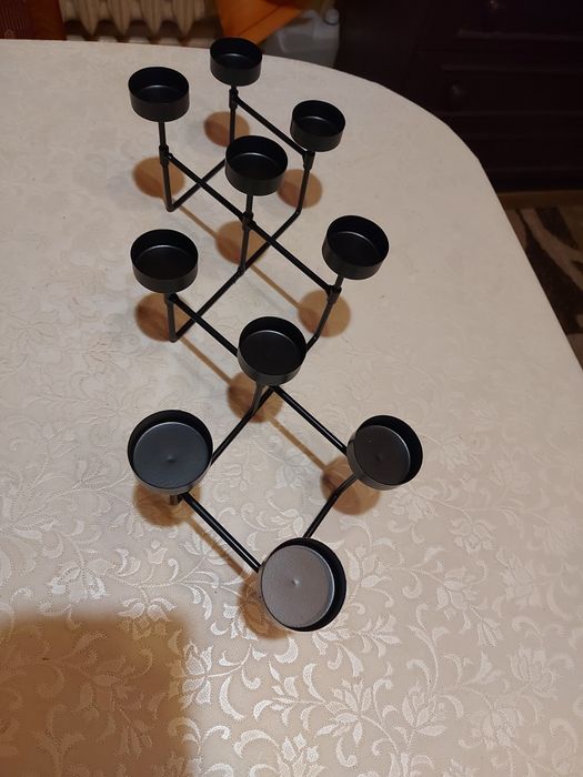 Stylowy świecznik na 10 szt tealight.