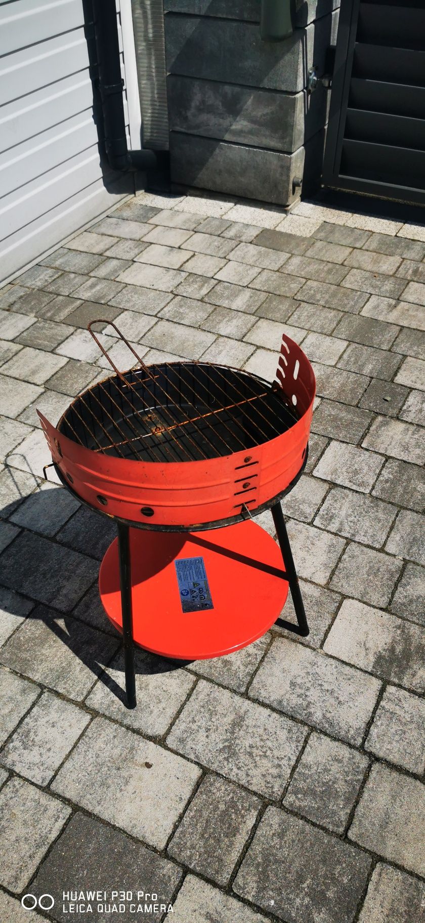 Grill metalowy okrągły