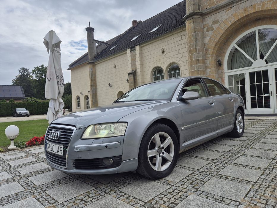 Audi A8 D3 polift 3.0TDi V6 Quattro, łopatki, wnętrze Amaretto, opłaty
