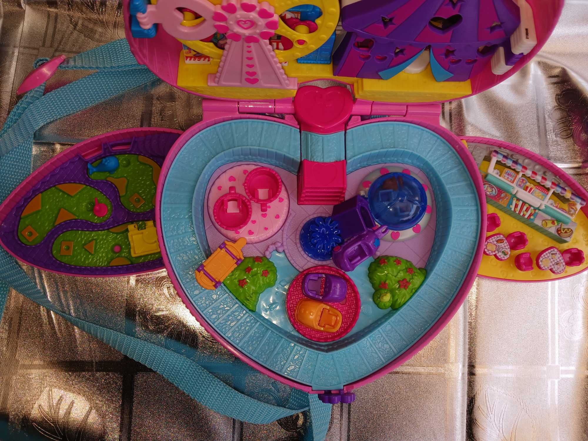 Полли Покет парк разлечений Polly Pocket Mattel рюкзак мини мир