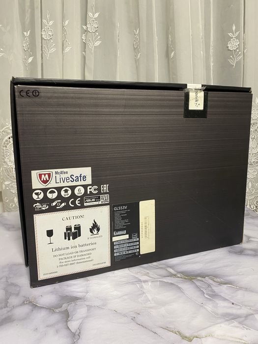 ASUS Rog Strix GL553V I7-7700HQ, 16 RAM, NVIDIA GTX 1050 Ti 4GB