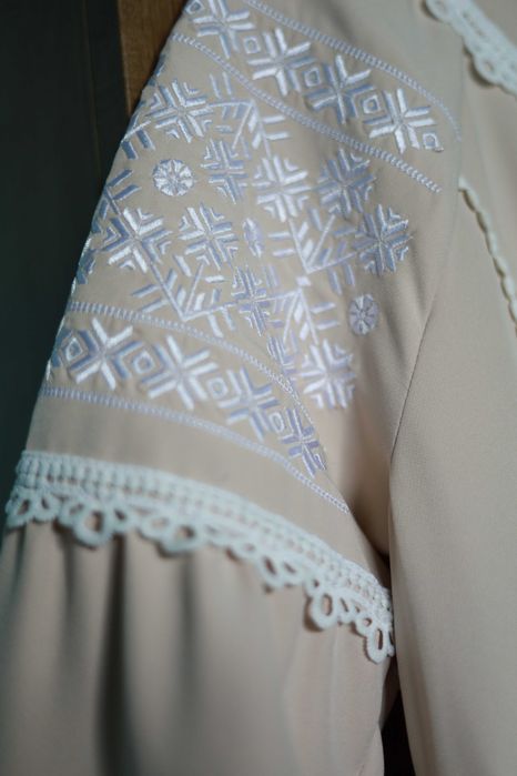 Вишита Сукня від бренду Sonro