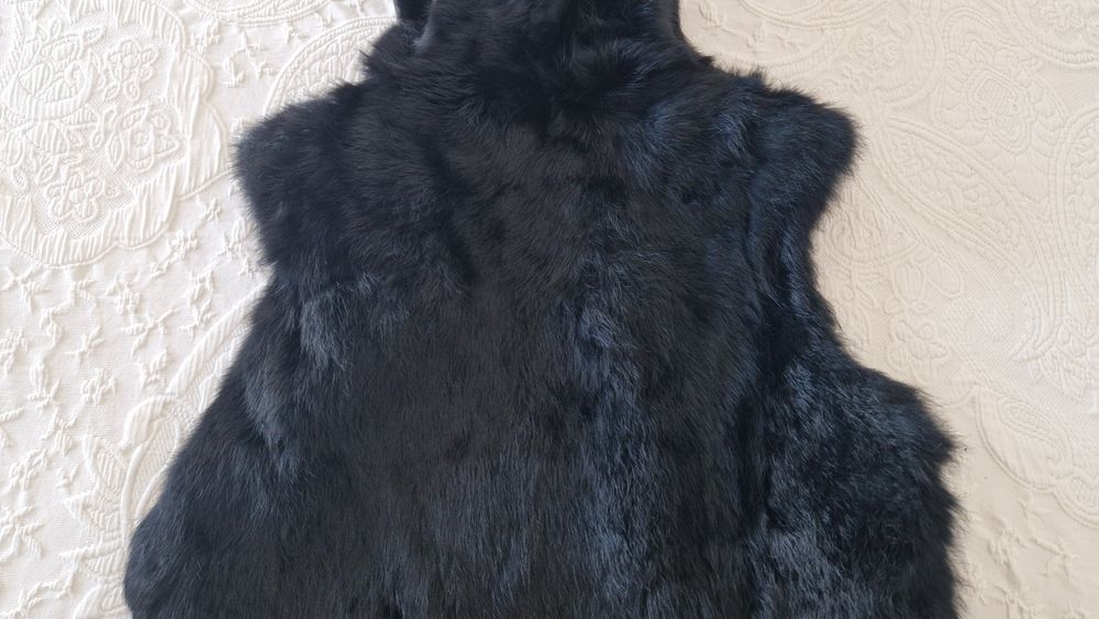 Colete de pelo sintético, preto, tamanho S