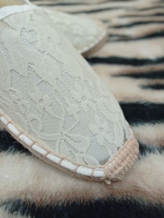 Еспадрільї жіноче взуття